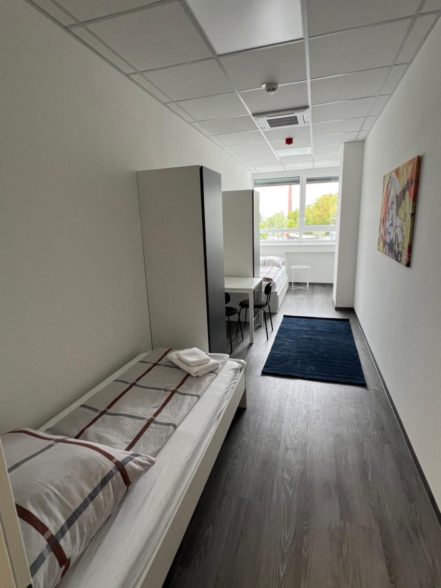 Driver Rooms Nuremberg Bagian luar foto