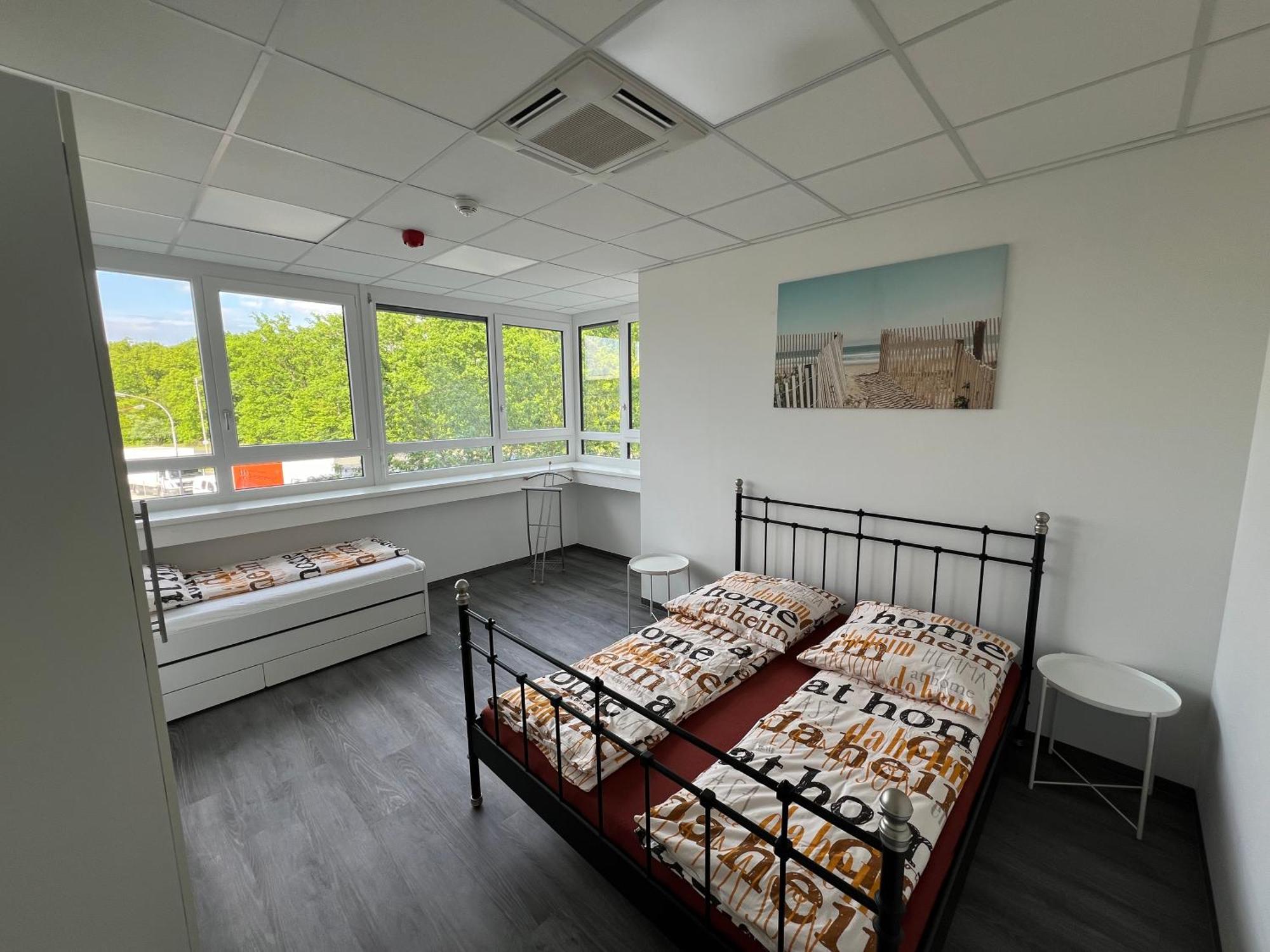 Driver Rooms Nuremberg Bagian luar foto