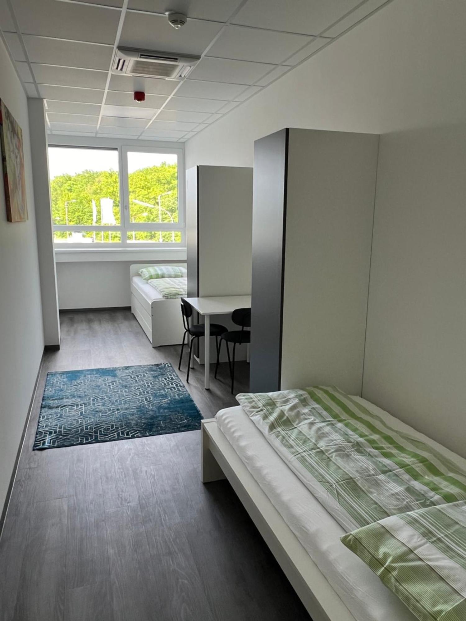 Driver Rooms Nuremberg Bagian luar foto