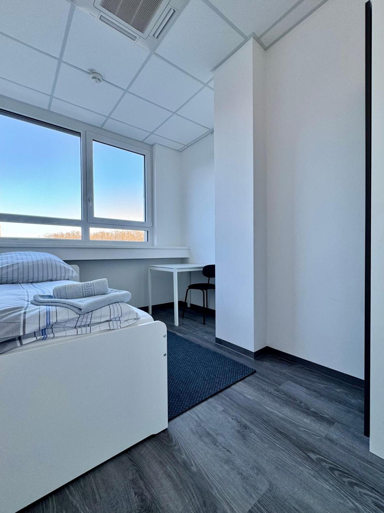 Driver Rooms Nuremberg Bagian luar foto